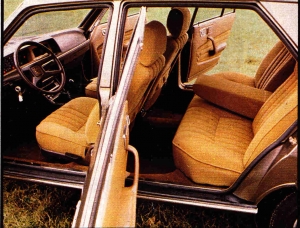 Peugeot 604 interieur