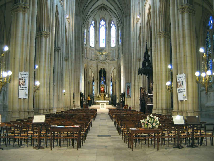 Le choeur de Sainte Clotilde