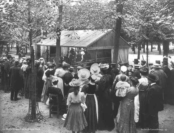 Theatre de Guignol Jardin du Luxembourg