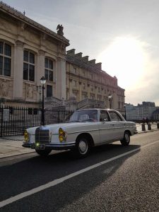 Mercedes 280SE Palais de Justice