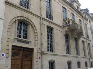 hotel de lauzun ile saint louis