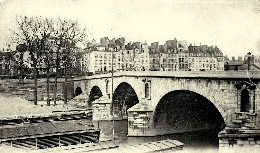 pont marie