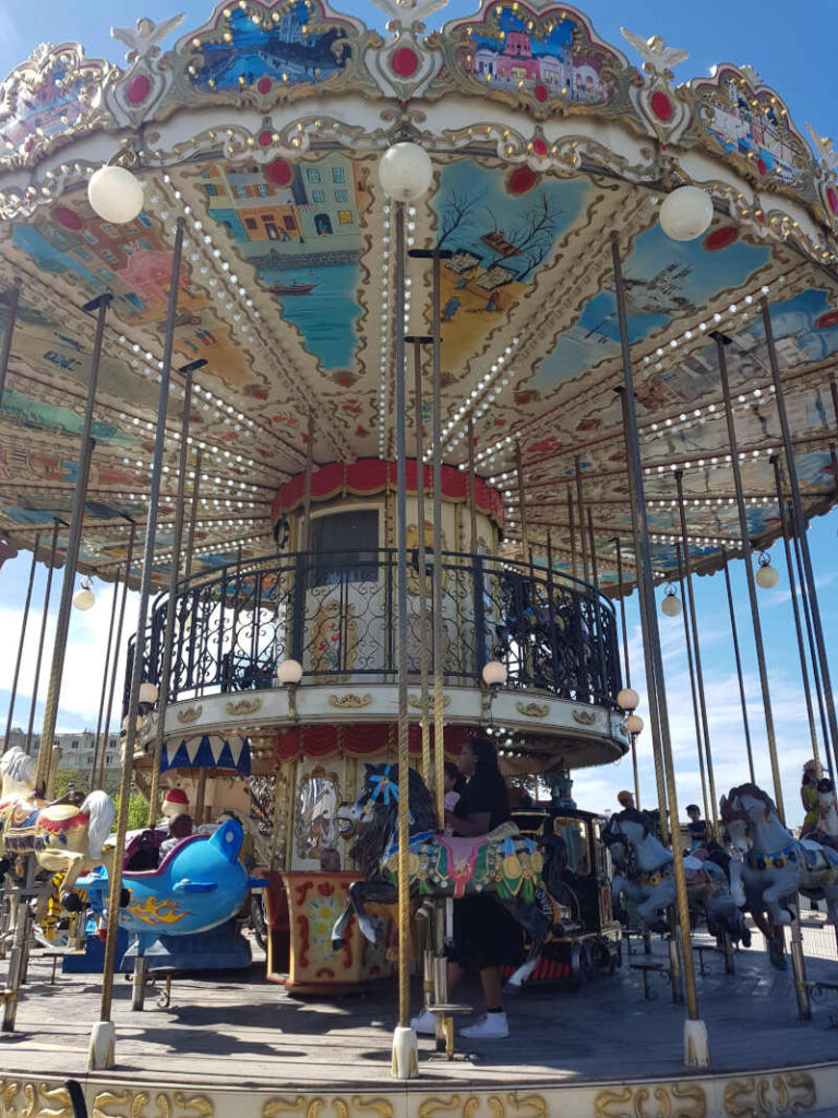 carrousel paris