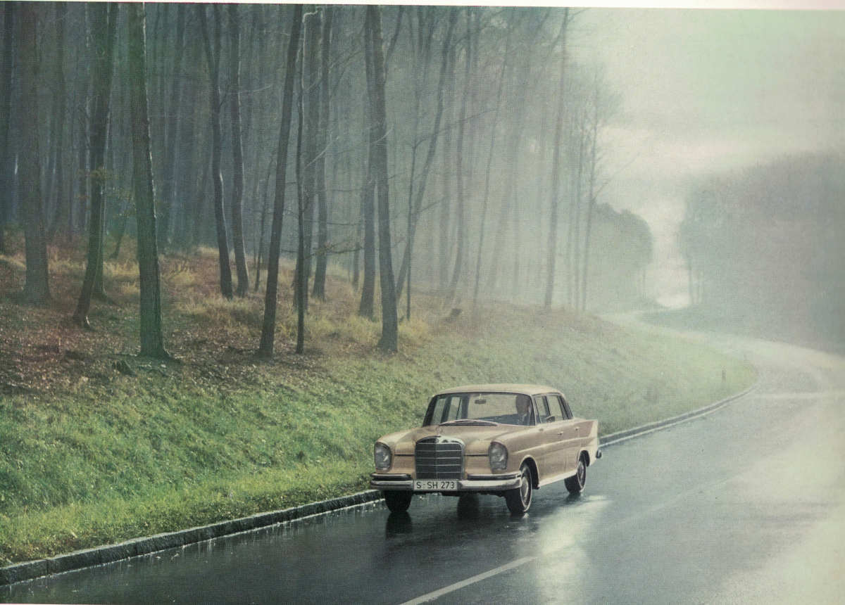 Mercedes 220s brochure