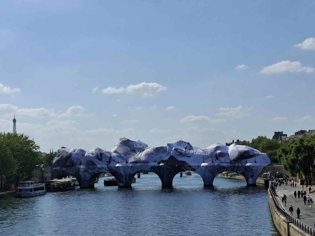 Caverne du pont neuf